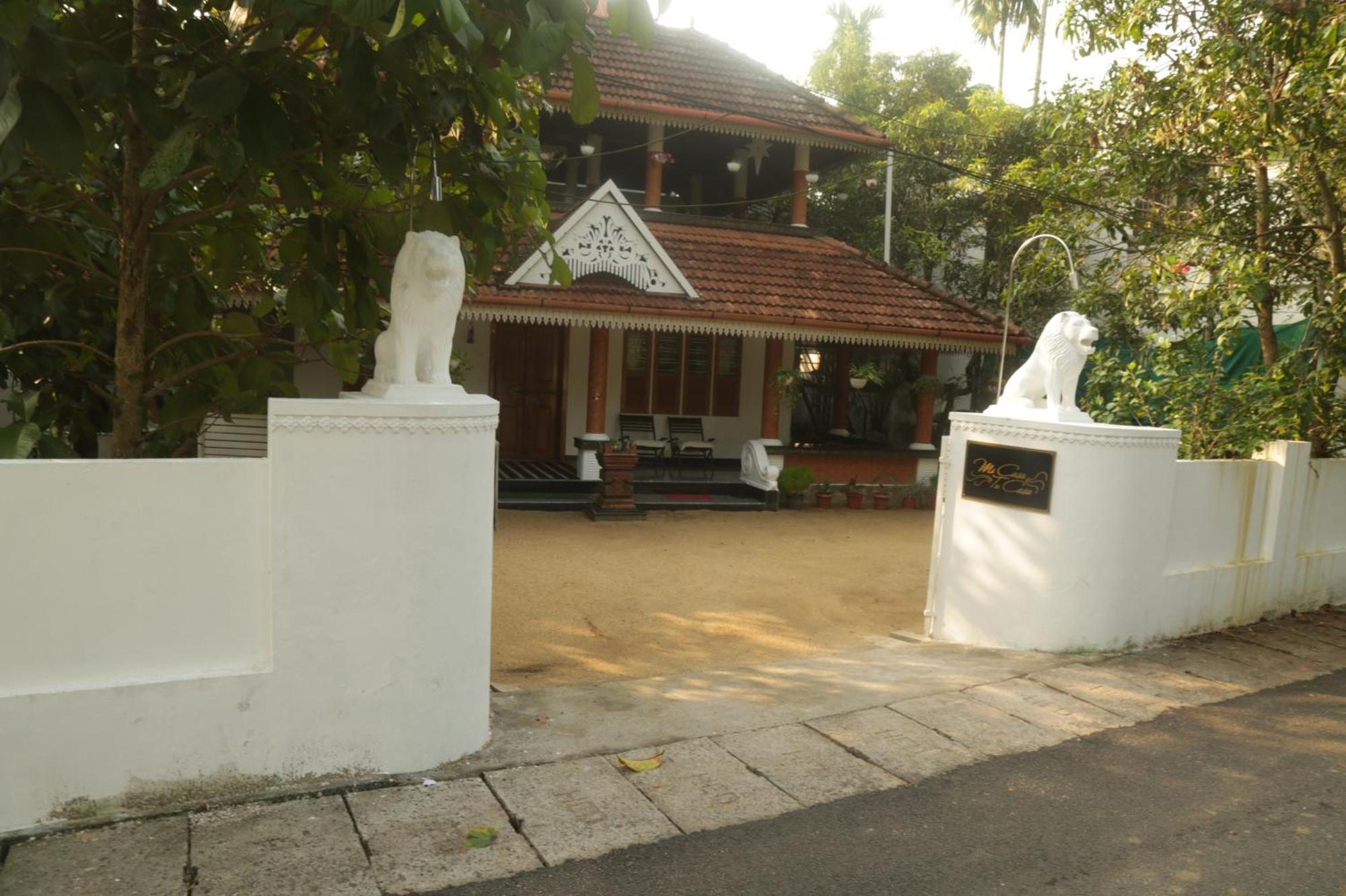 Mi Casa Tu Casa Homestay Kochi Екстер'єр фото